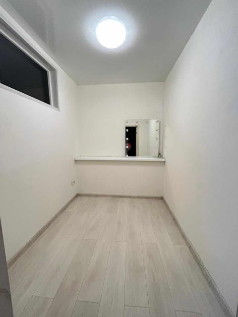 2 комн., 43 м², Блочный, Центр - район пл. Ленина 12