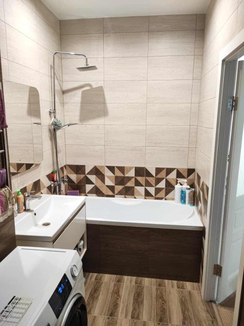 2 комн., 70 м², Сталинка, Центр - район пл. Ленина 9