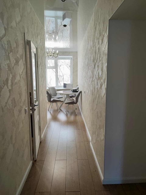 2 комн., 70 м², Сталинка, Центр - район пл. Ленина 15