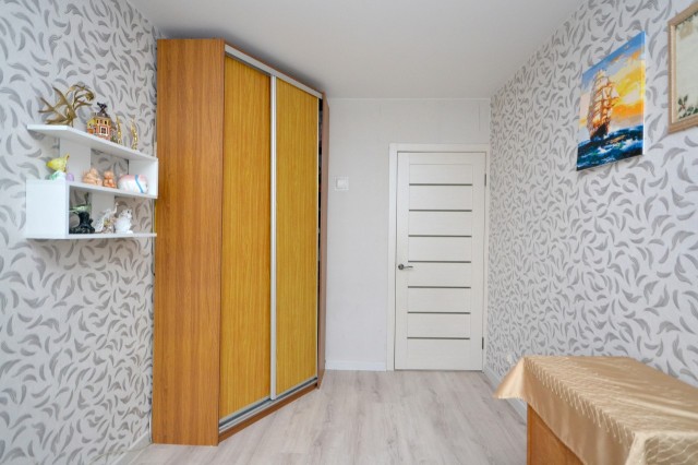 2 комн., 47 м², КПД, 202 мкрн. 7