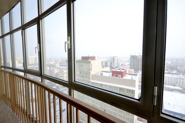 4 комн., 110 м², Монолитно-каркасный, Дом быта 3