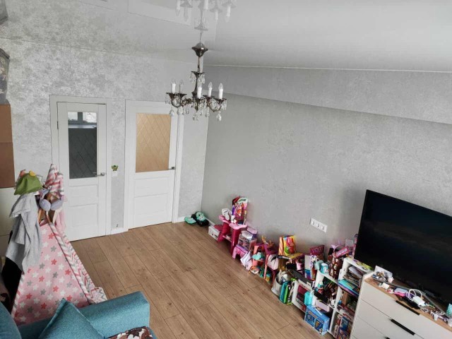 2 комн., 70 м², Сталинка, Центр - район пл. Ленина 12