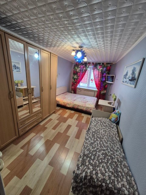 2 комн., Хрущевка, Дом быта 8