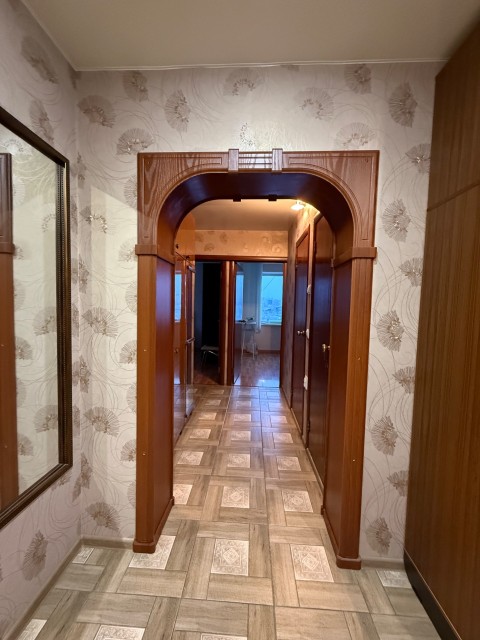 4 комн., 71 м², КПД, Крытый рынок 2