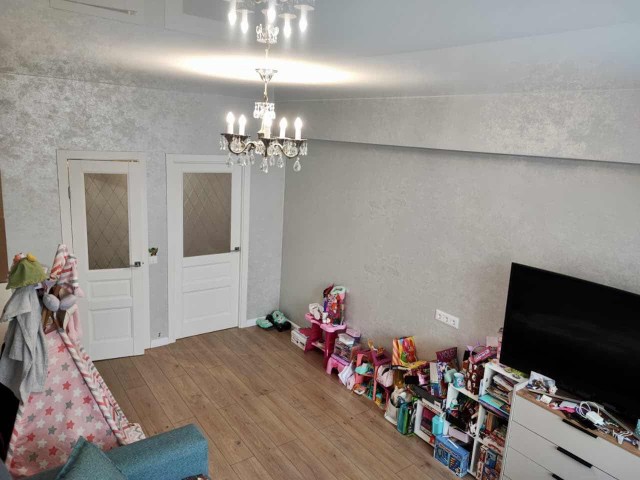 2 комн., 70 м², Сталинка, Центр - район пл. Ленина 16