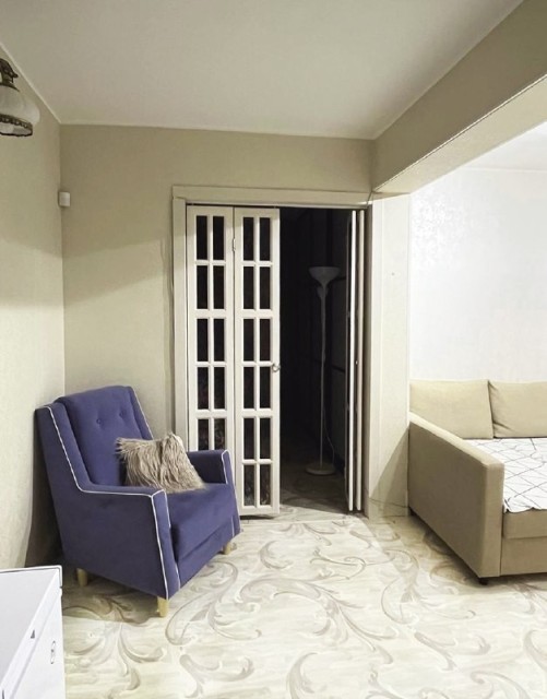 2 комн., 46 м², Блочный, Дом быта 7