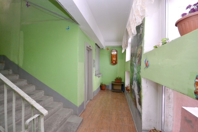 3 комн., 75 м², 112 серия, Сахацирк 18