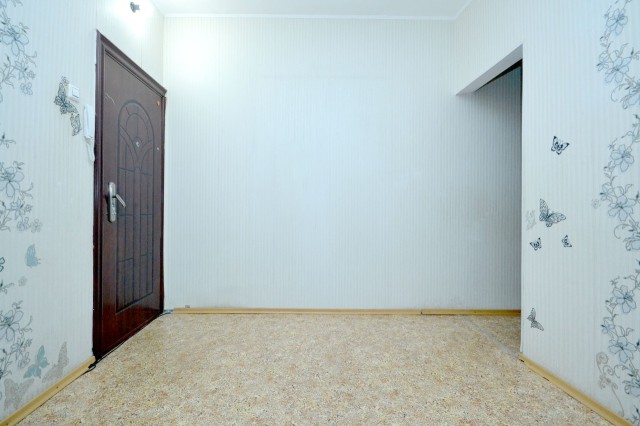 3 комн., 75 м², 112 серия, Сахацирк 13