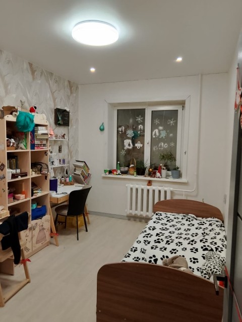 2 комн., 50 м², Блочный, Глазная больница 5