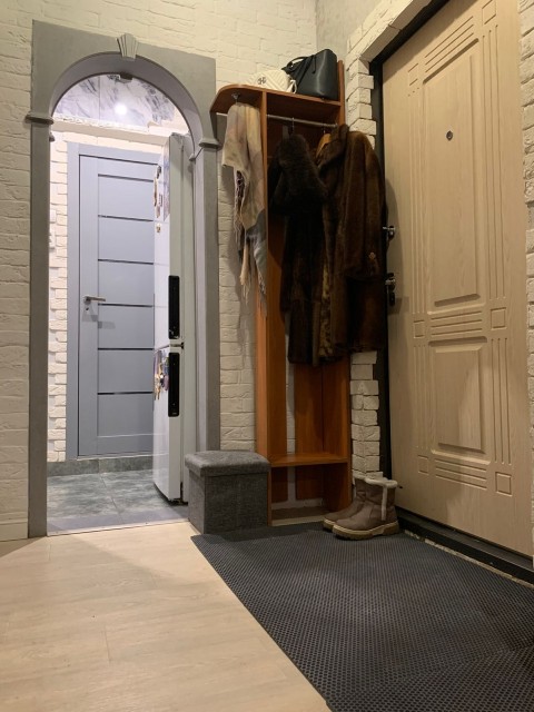 2 комн., 50 м², Блочный, Глазная больница 9