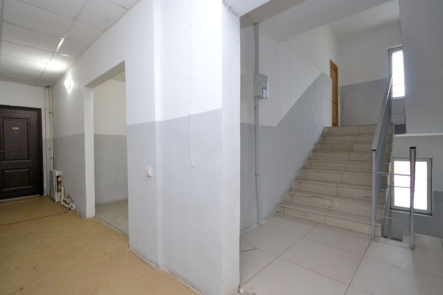 3 комн., 81 м², 112 серия, Сахацирк 18