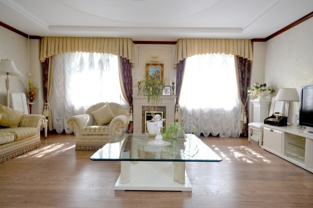 Больше 4 комн., 270 м², Инд. планировка, Центр - район пл. Ленина 2