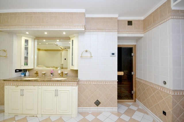 Больше 4 комн., 270 м², Инд. планировка, Центр - район пл. Ленина 14