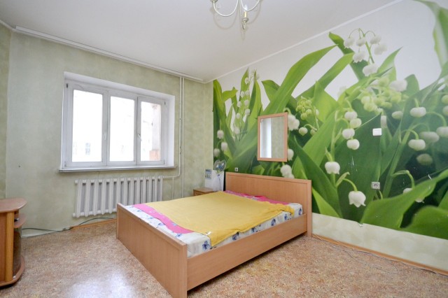 3 комн., 75 м², 112 серия, Сахацирк 12