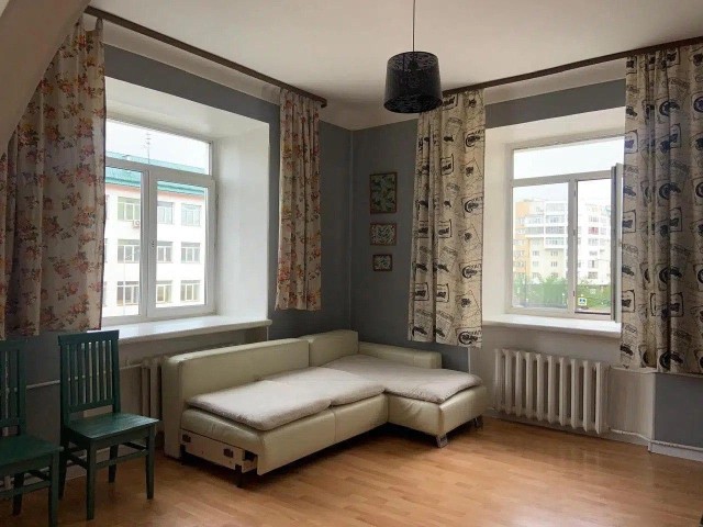 2 комн., 53 м², Сталинка, Центр - район пл. Ленина 6