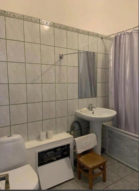 2 комн., 53 м², Сталинка, Центр - район пл. Ленина 7