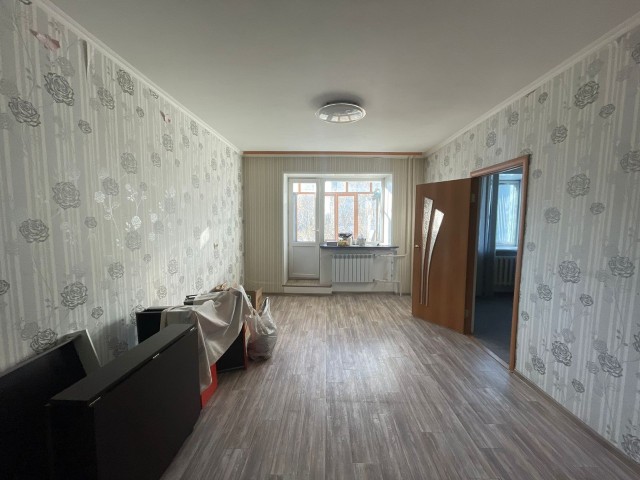 3 комн., 60 м², Блочный, 26 школа 3