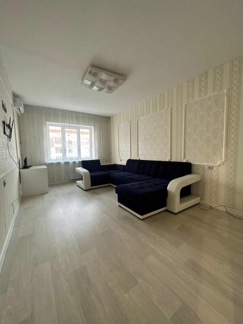 2 комн., 65 м², 112 серия, Сахацирк