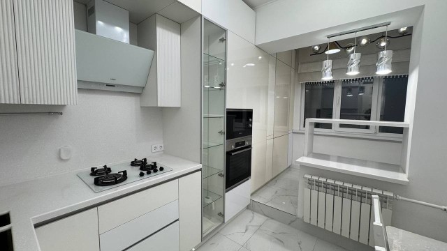 2 комн., 52 м², 112 серия, Крестьянский рынок, стадион "Туймаада" 13