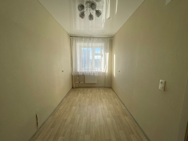 3 комн., 60 м², Блочный, 26 школа 2