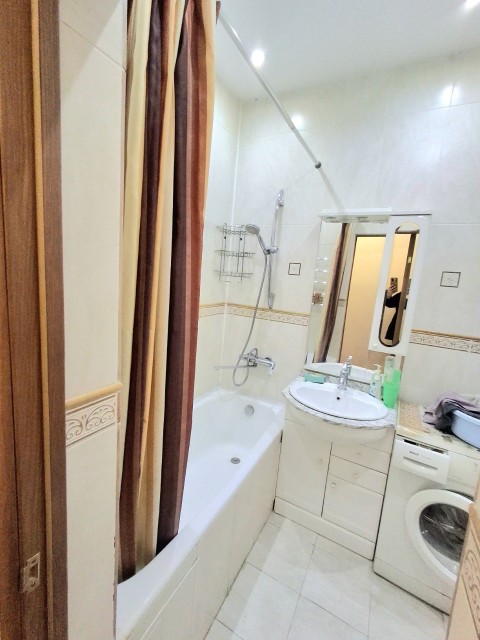 2 комн., 61 м², Инд. планировка, 16 квартал 6