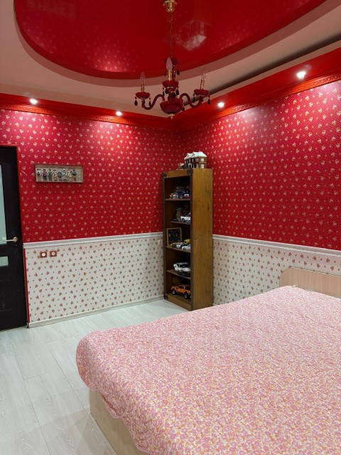 2 комн., 67 м², Блочный, Автовокзал 8