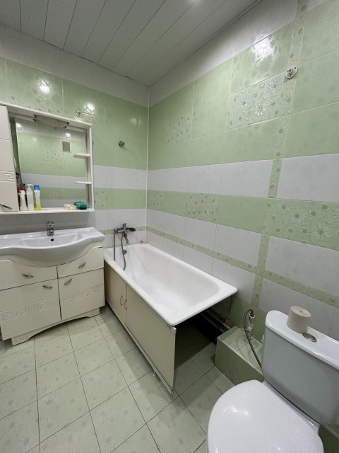 2 комн., 112 серия, Центр - район пл. Дружбы 8