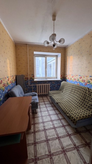 4 комн., 95 м², Инд. планировка, Центр - район пл. Орджоникидзе 3