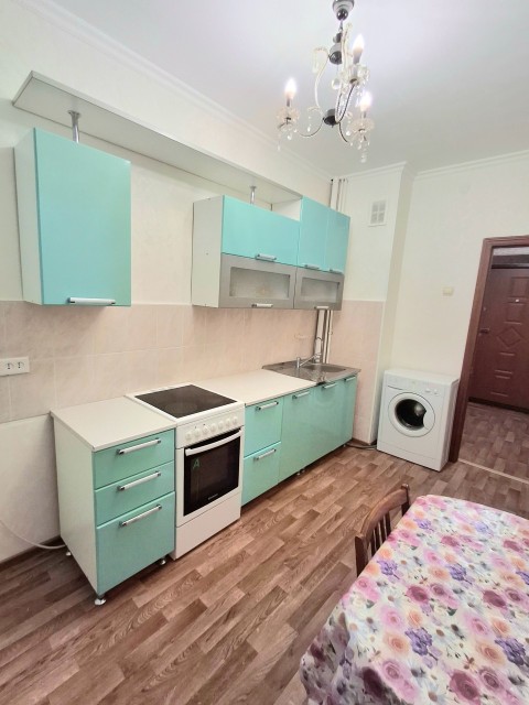 3 комн., Блочный, Крытый рынок 6