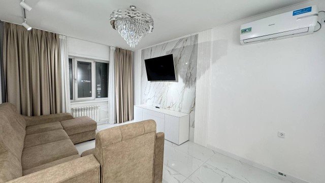 2 комн., 52 м², 112 серия, Крестьянский рынок, стадион "Туймаада" 2