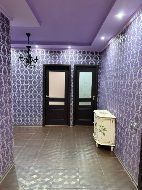 2 комн., 67 м², Блочный, Автовокзал 3