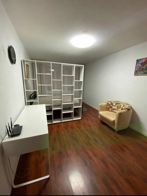 1 комн., 36 м², КПД, Центр - район пл. Дружбы