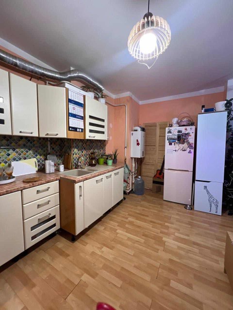 3 комн., 77 м², Монолитно-каркасный, Прометей, ЖК 5