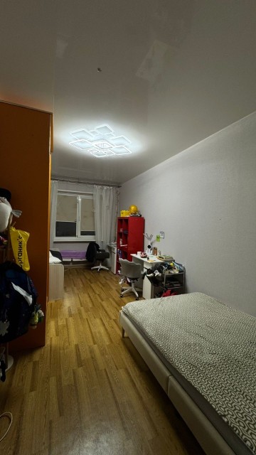 3 комн., 77 м², 112 серия, 202 мкрн. 9