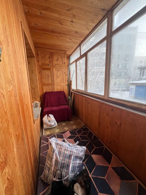 2 комн., 58 м², Блочный, Центр - район пл. Орджоникидзе 10