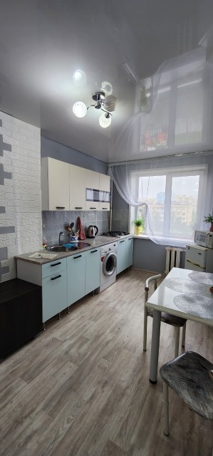 1 комн., 35 м², КПД, Центр - район пл. Орджоникидзе 3