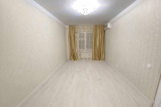 3 комн., 70 м², Монолитно-каркасный, 103 квартал (Ростелеком)