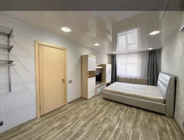 3 комн., 72 м², КПД, Старый город 6