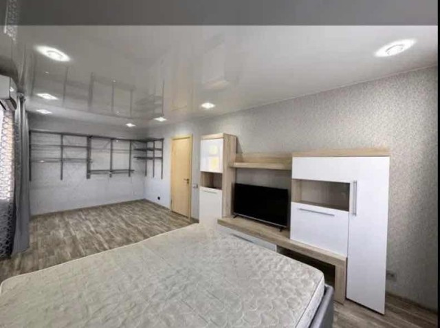 3 комн., 72 м², КПД, Старый город 2