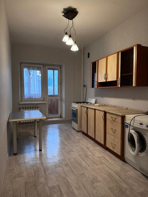 1 комн., 50 м², Блочный, Вавилон 3