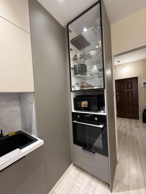 1 комн., 36 м², Монолитно-каркасный, Крестьянский рынок, стадион "Туймаада"