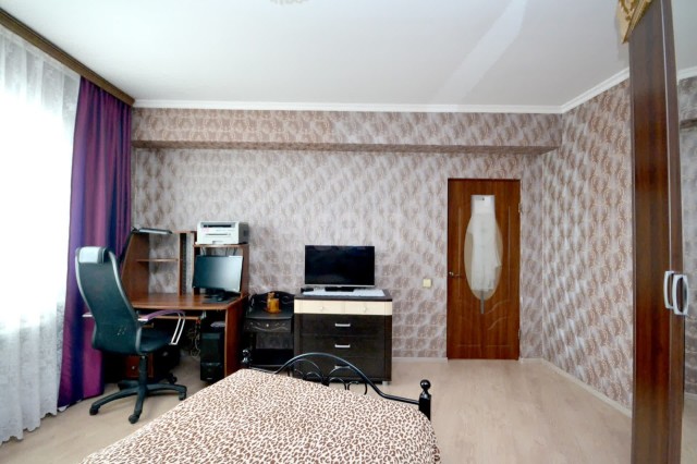 2 комн., 64 м², Монолитно-каркасный, Авиагруппа 7