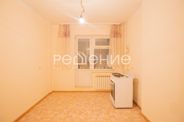 1 комн., 42 м², Блочный, 17 квартал