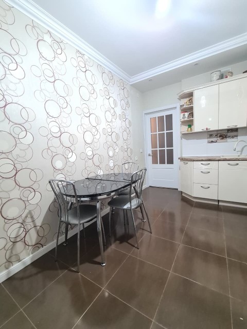 3 комн., 79 м², Блочный, 103 квартал (Ростелеком) 6