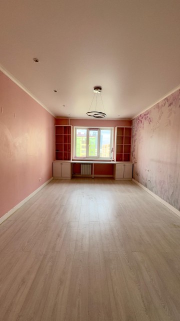 4 комн., 107 м², 112 серия, Сахацирк 4