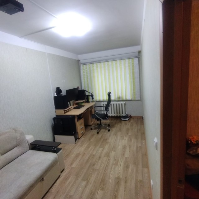 2 комн., 43 м², Монолитно-каркасный, Глазная больница 3