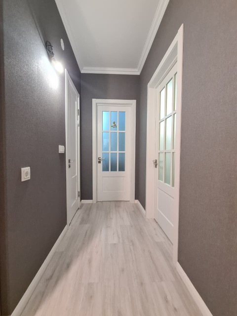 3 комн., 79 м², Блочный, 103 квартал (Ростелеком) 10