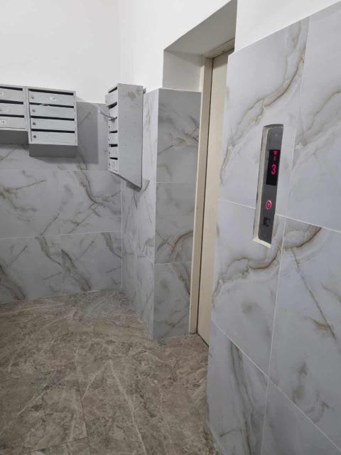 2 комн., 49 м², Инд. планировка, Сахацирк 9