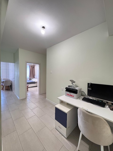 2 комн., 65 м², Инд. планировка, Центр - район пл. Дружбы 4