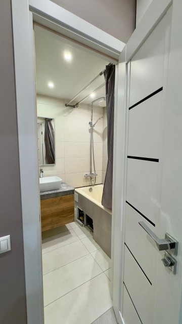 4 комн., 107 м², 112 серия, Сахацирк 9